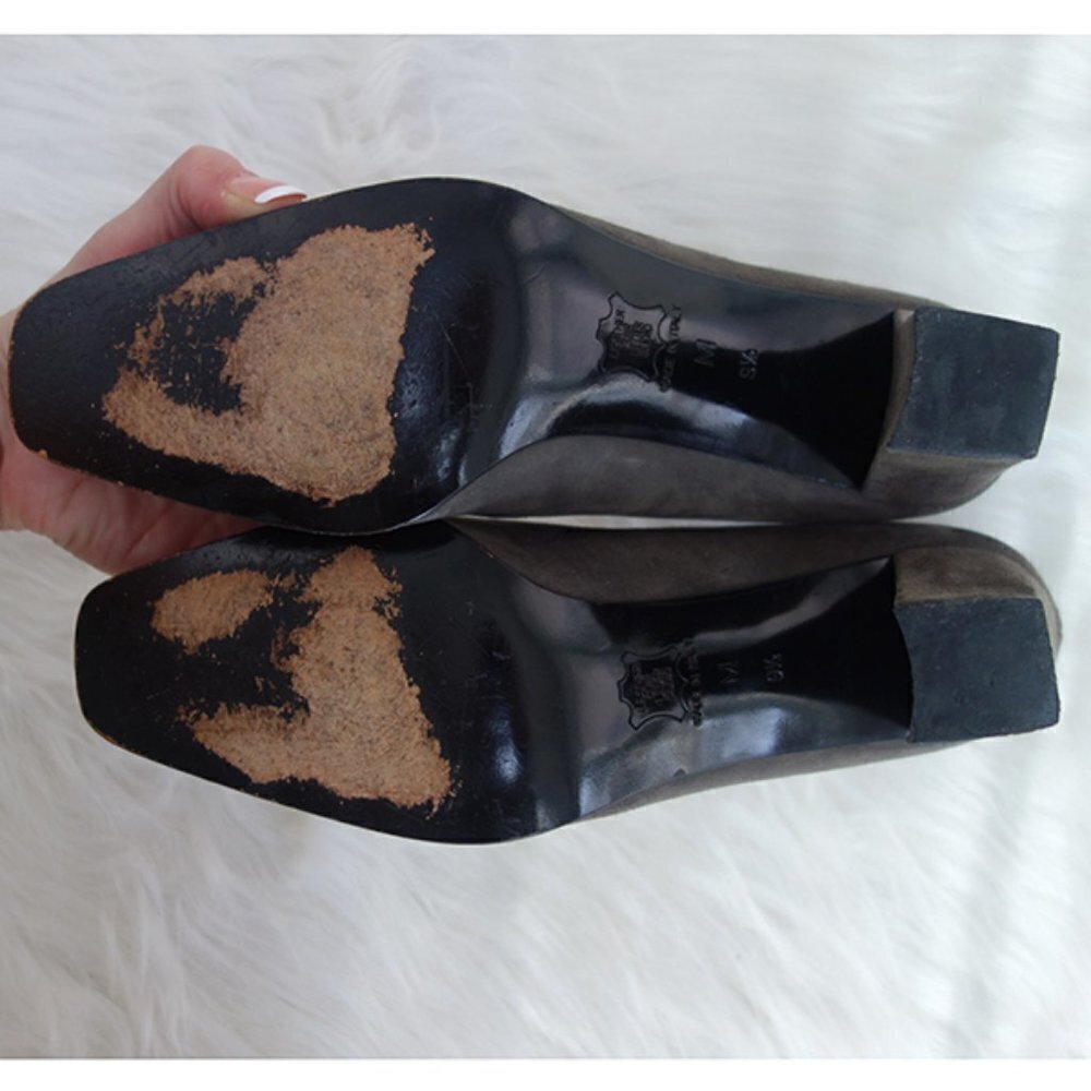 Authentic FENDI Vintage SCARPE Pumps Brown SUEDE Leather Stacked HEELS w/ LOGO! - Picture 9 of 11
